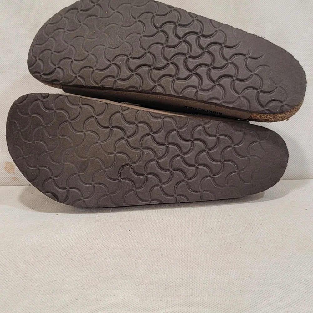BIRKENSTOCK BROWN LEATHER SLIDE STYLE SANDALS